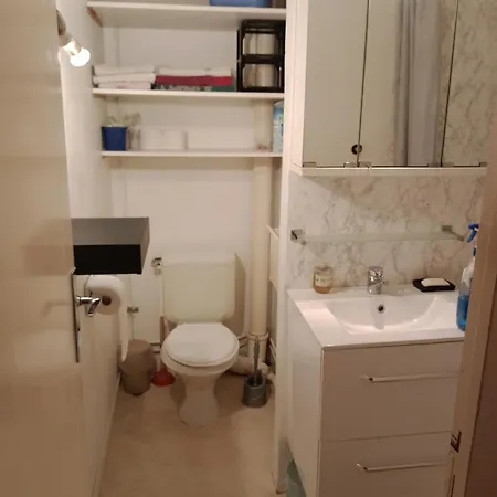 Appartamento Appartement, Résidence Grand Pavois, 28 Rue Anatole France, Lumineux, Plein Centre, à Pied, Parking Privé Hauteur 1m80 Max, Ascenseur, Arrivée Autonome, *