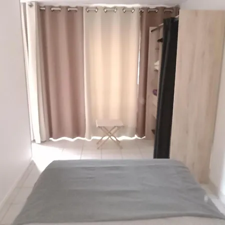 Apartment Grand Pavois, 28 Rue Anatole France, Plein Centre, Parking Prive, Ascenseur, Arrivee Autonome, Le Havre